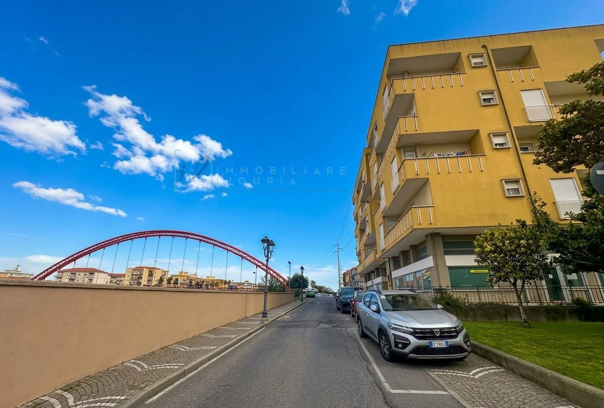 Appartamento in vendita a Albenga, Centro