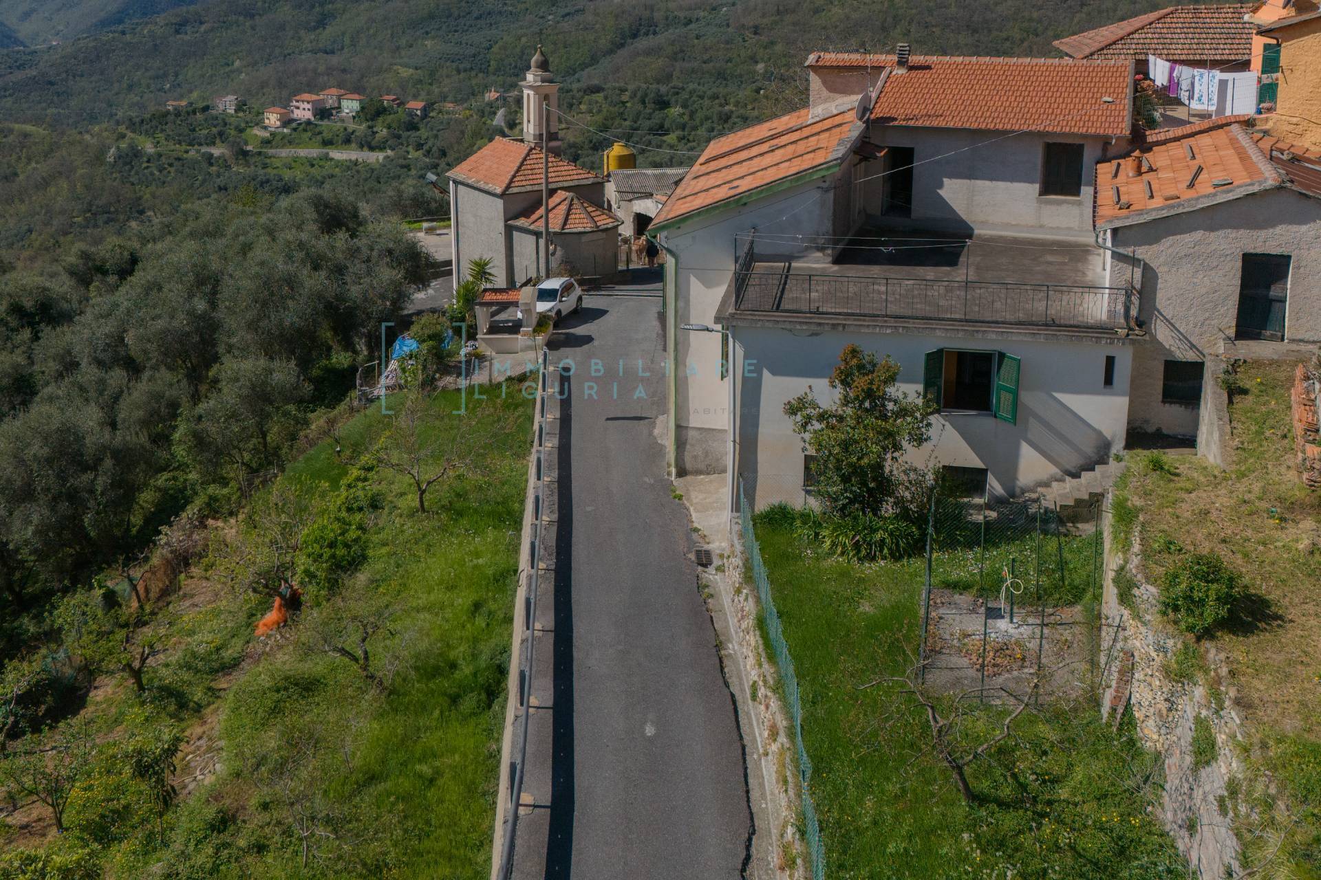 Casa singola in vendita a Aquila d'Arroscia, Mugno