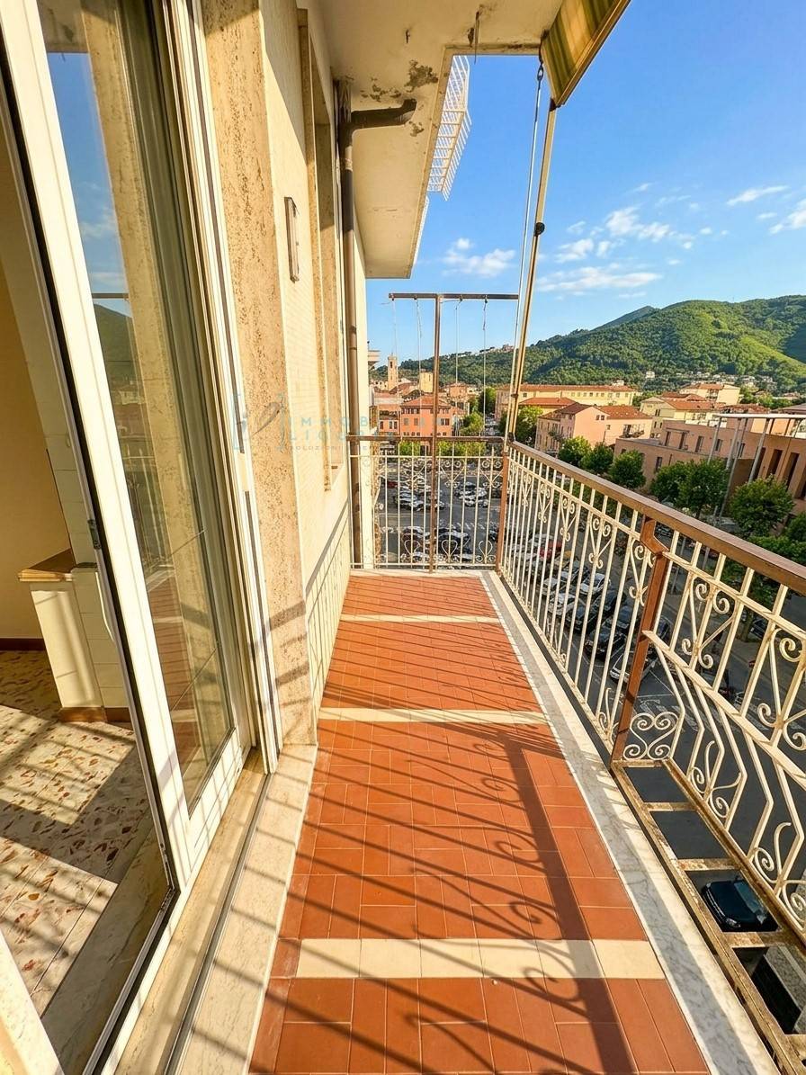 Appartamento in vendita a Albenga, Centro