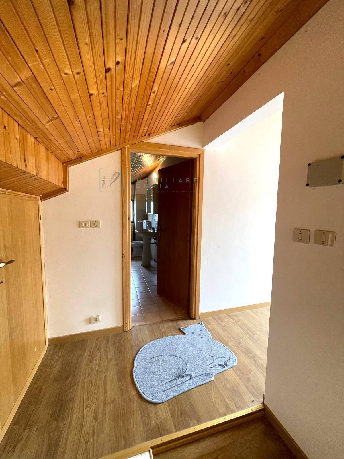Mansarda in vendita a Borghetto d'Arroscia, Ubaga
