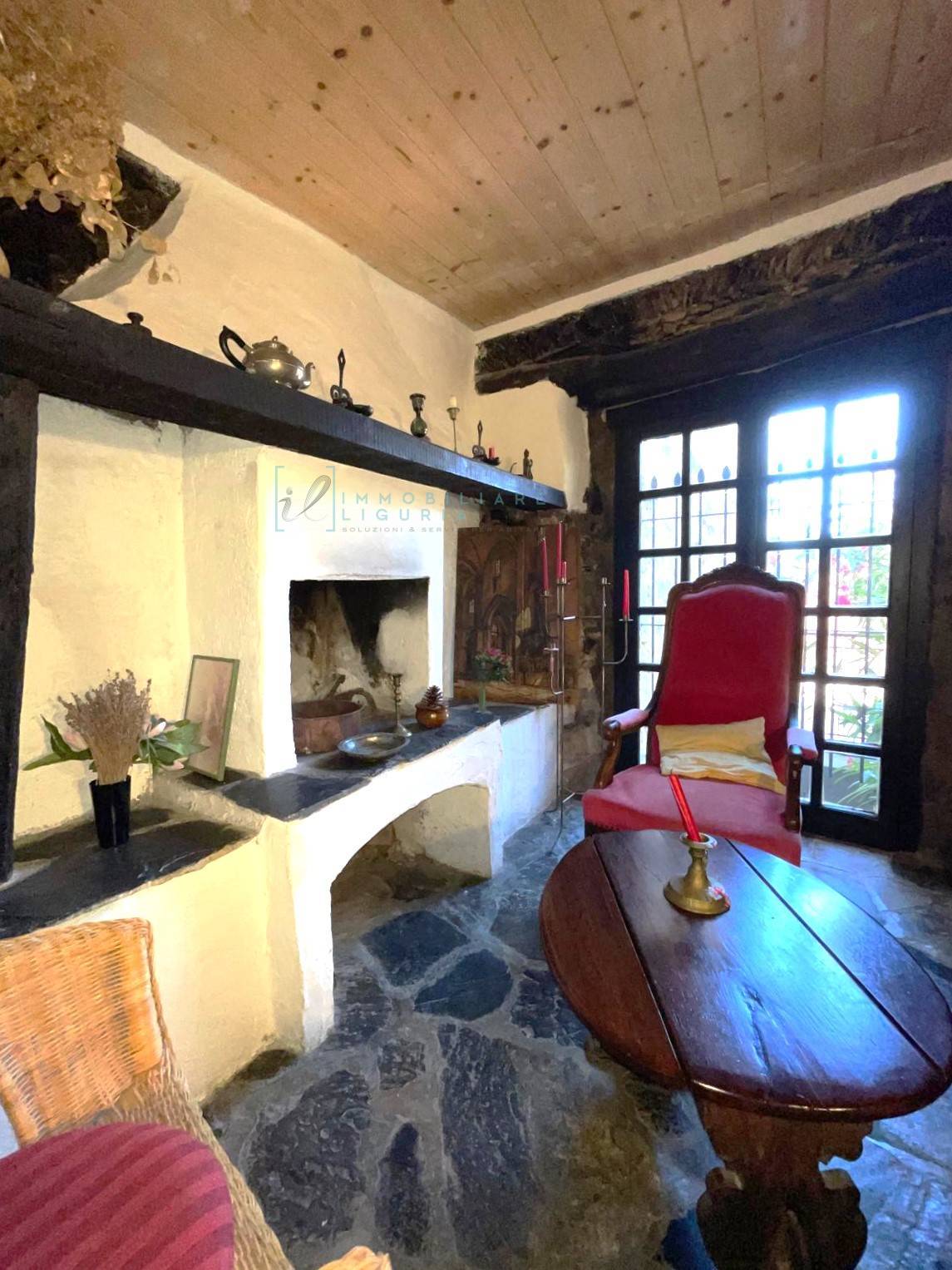 Rustico in vendita a Villanova d'Albenga, Ligo