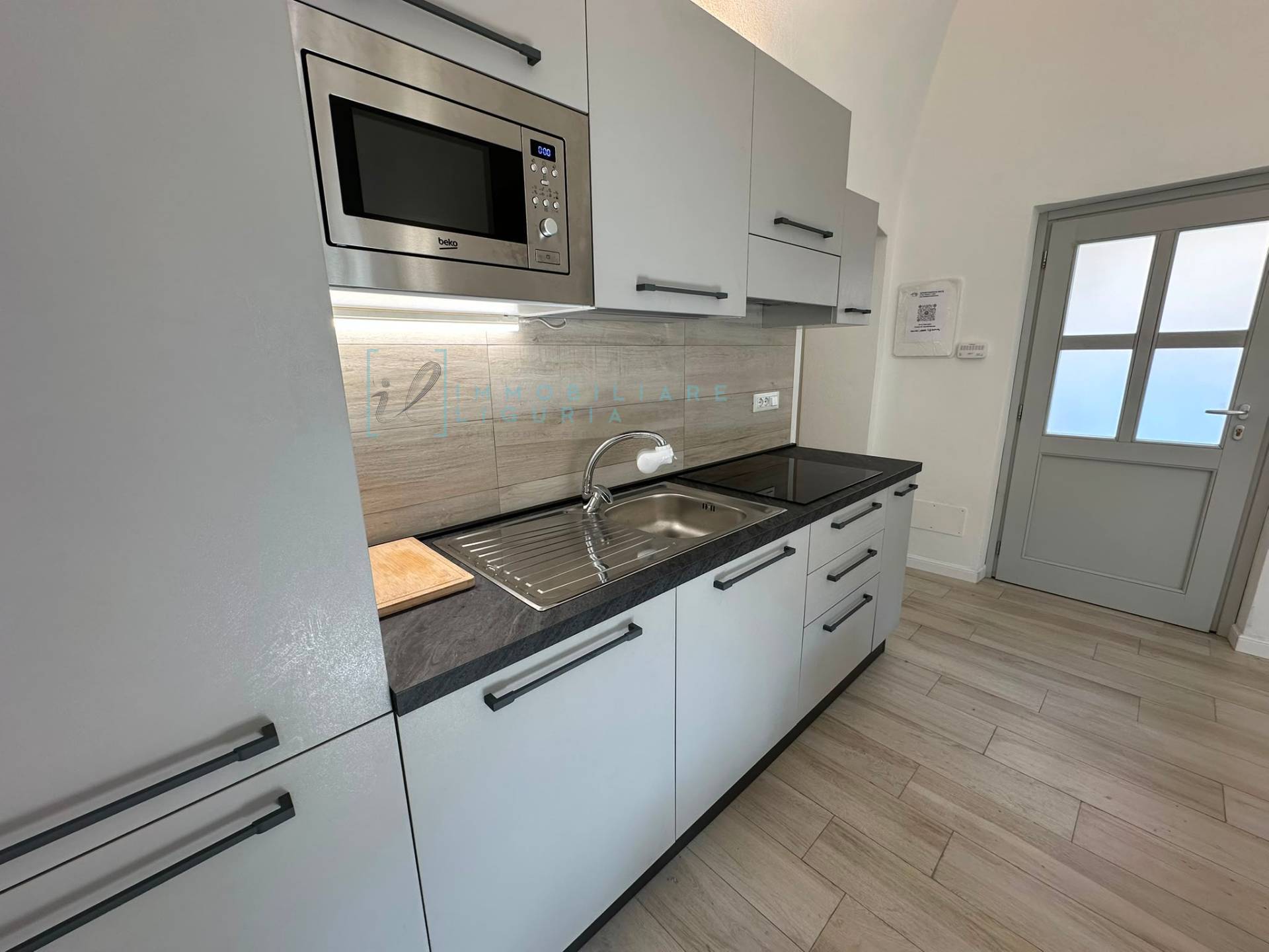 Appartamento in vendita a Castelbianco, Vesallo