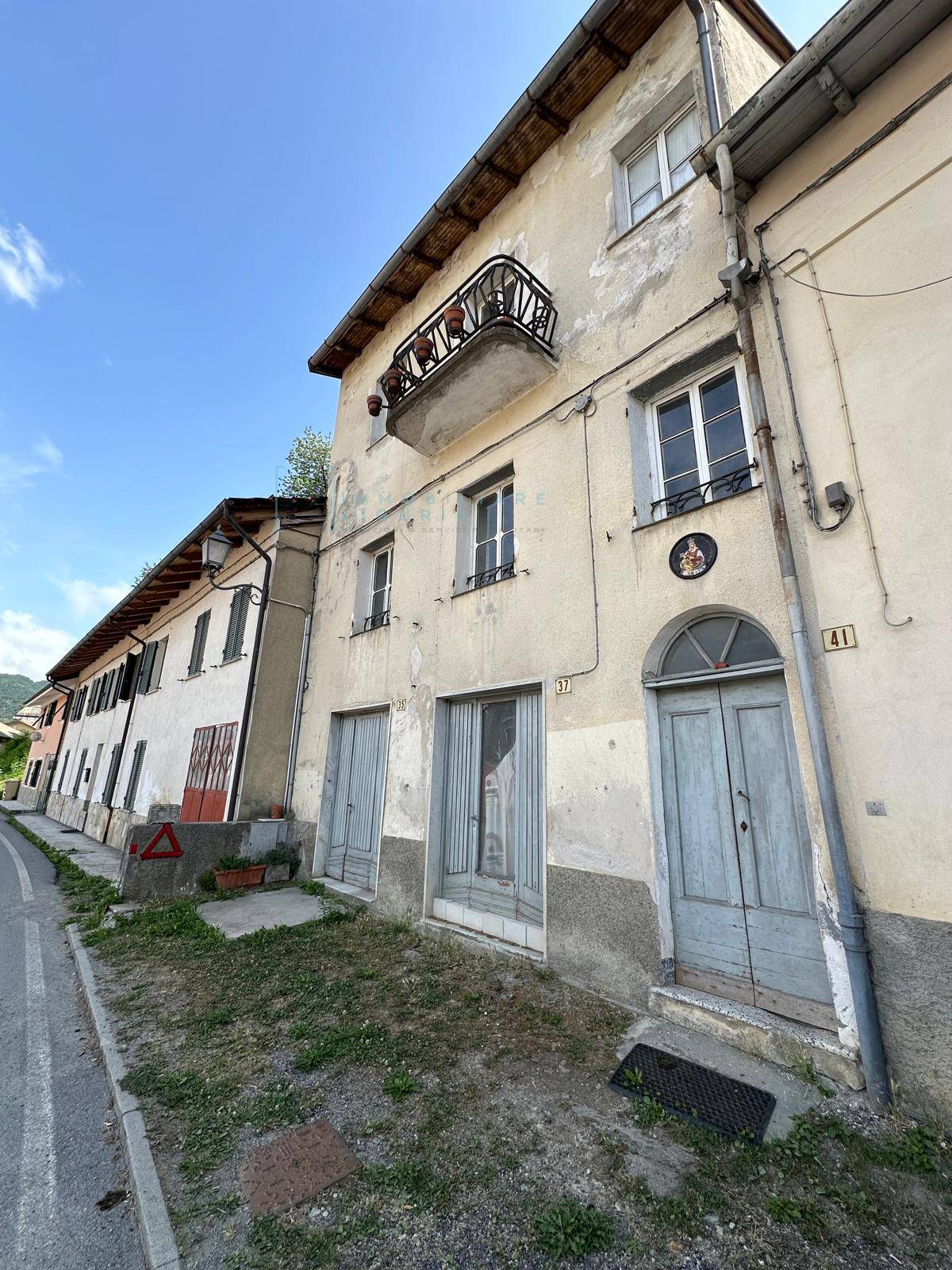 Porzione di Casa in vendita a Calizzano