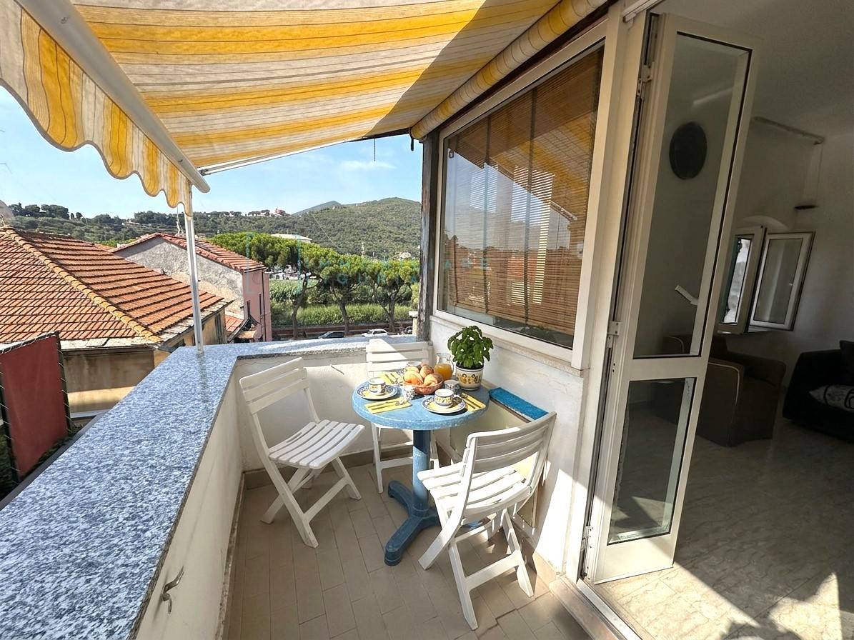 Appartamento in vendita a Albenga, Centro Storico