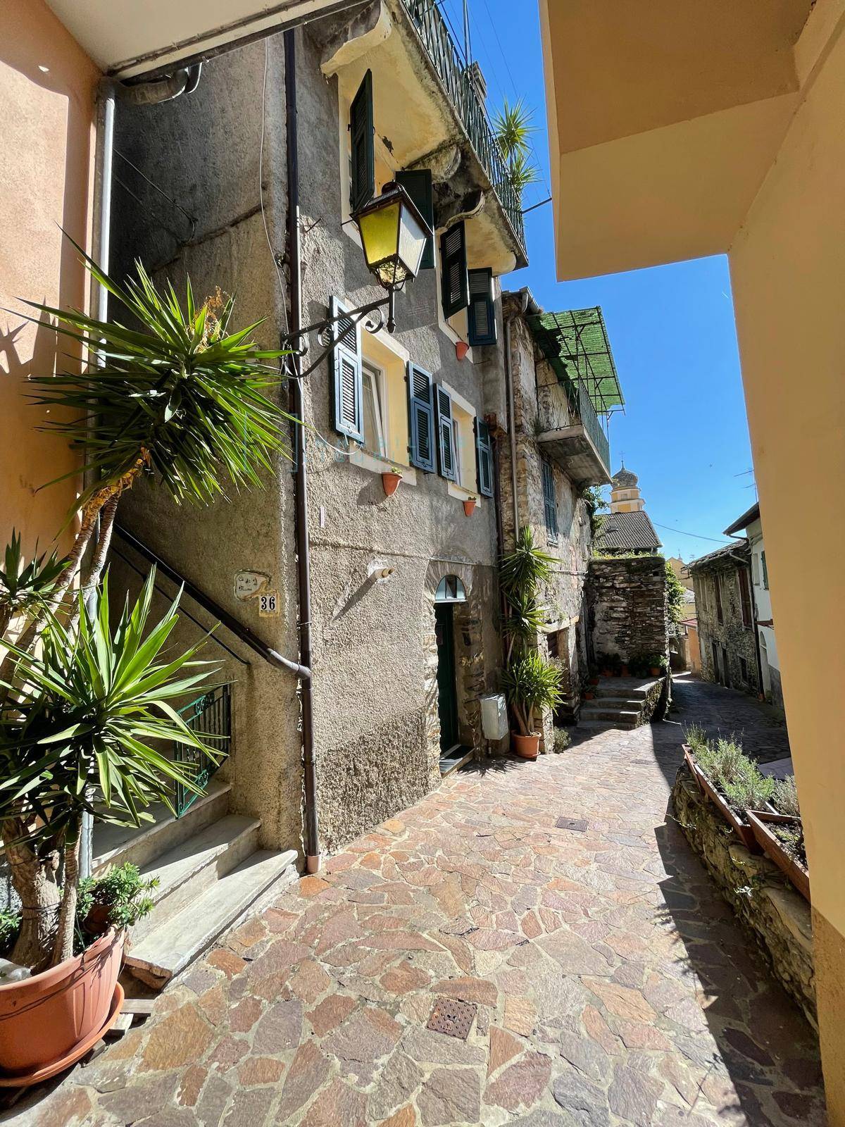 Casa singola in vendita a Rezzo