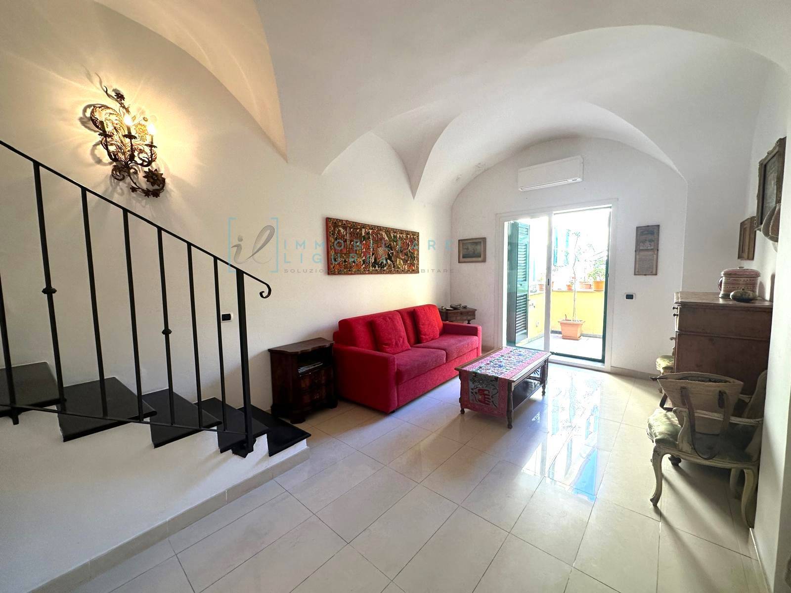 Appartamento in vendita a Albenga, Centro Storico