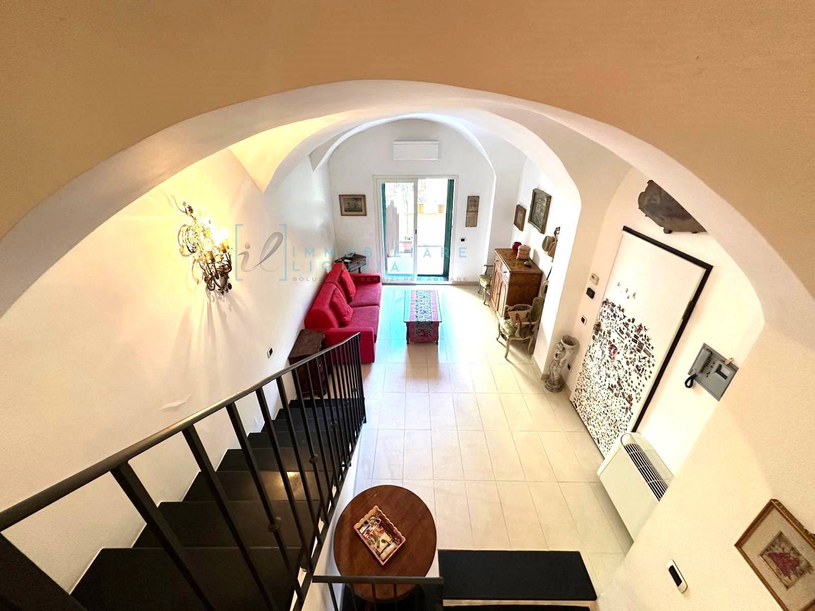 Appartamento in vendita a Albenga, Centro Storico