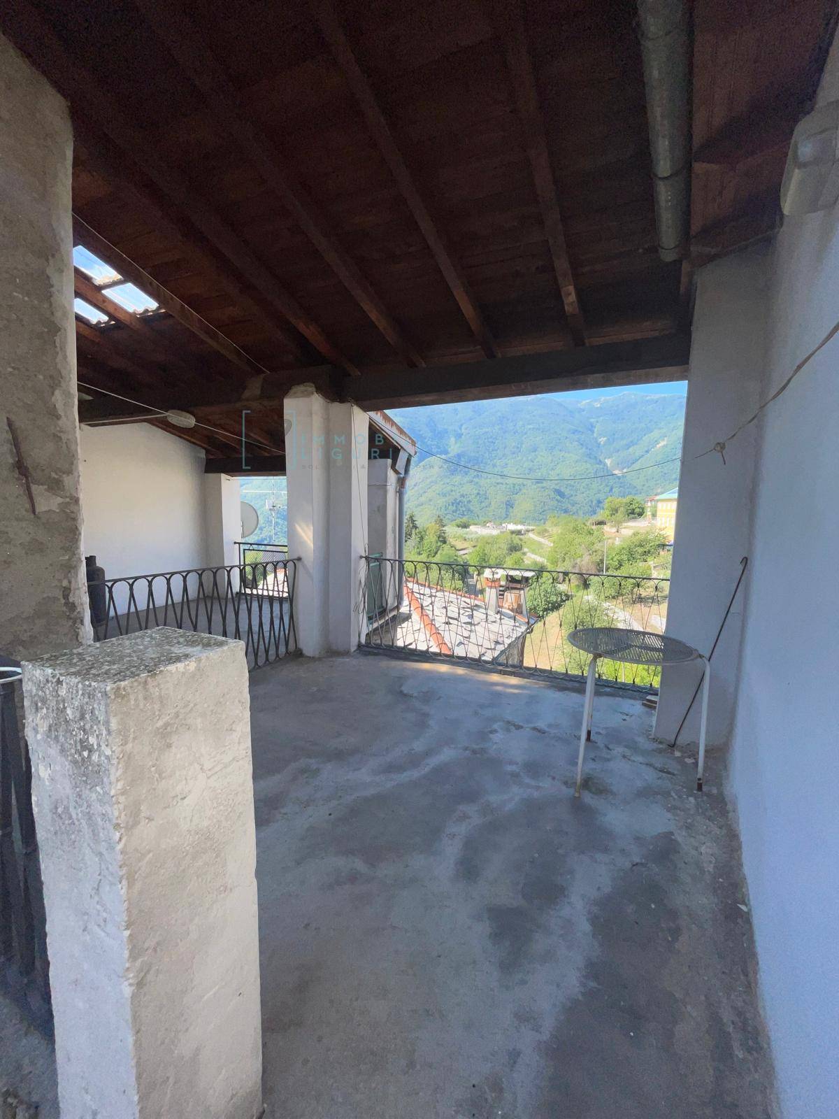 Rustico in vendita a Cosio d'Arroscia