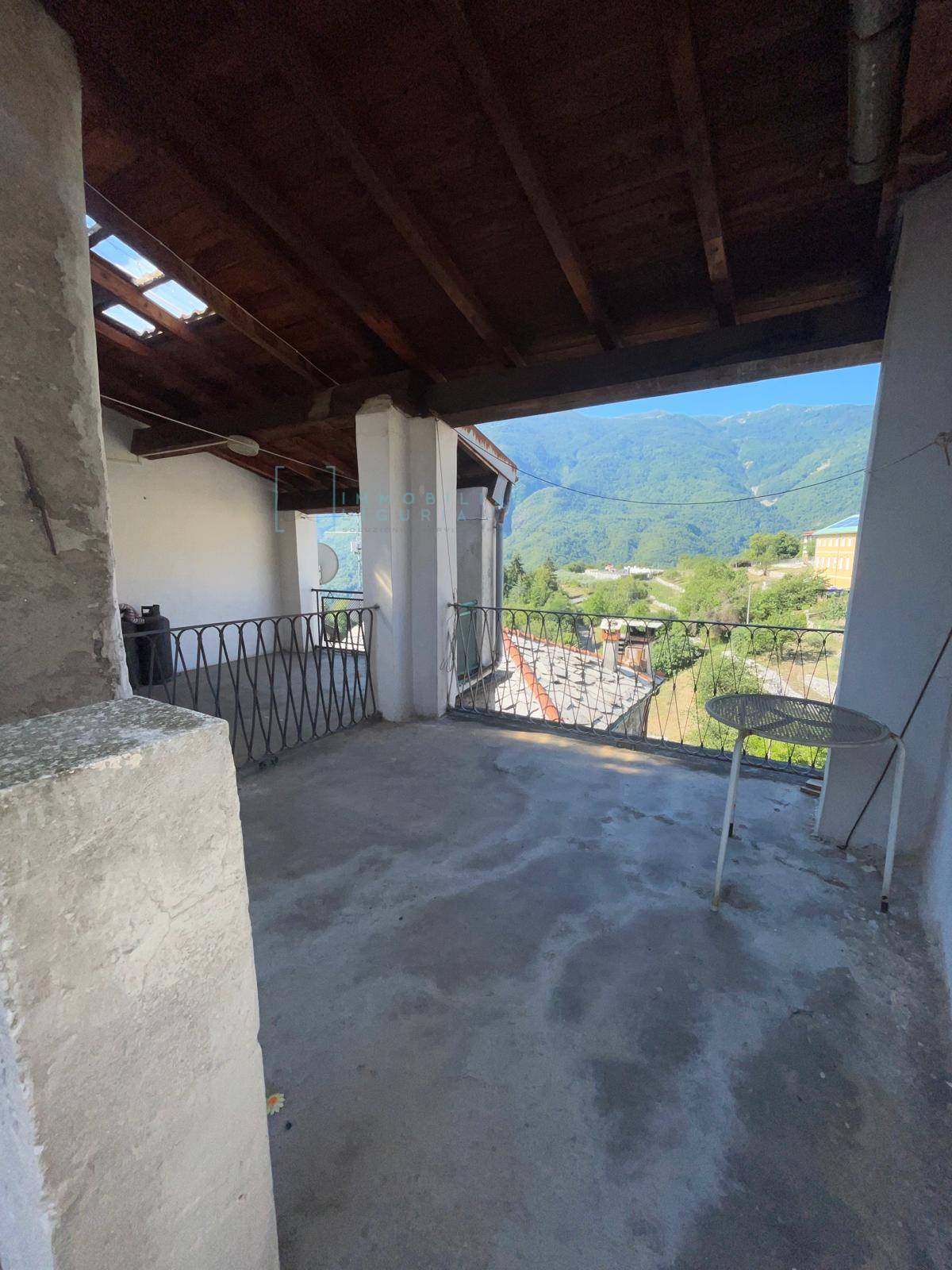 Rustico in vendita a Cosio d'Arroscia