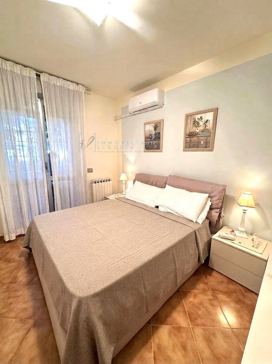 Appartamento in vendita a Albenga, Centro