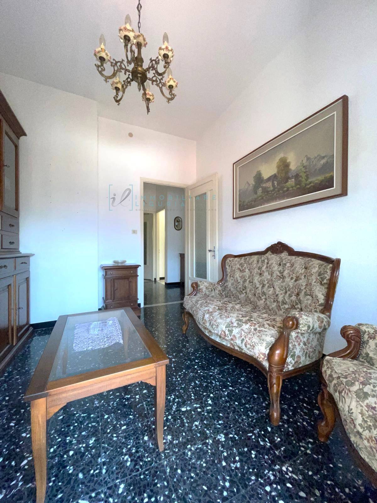 Rustico in vendita a Pieve di Teco, Trovasta