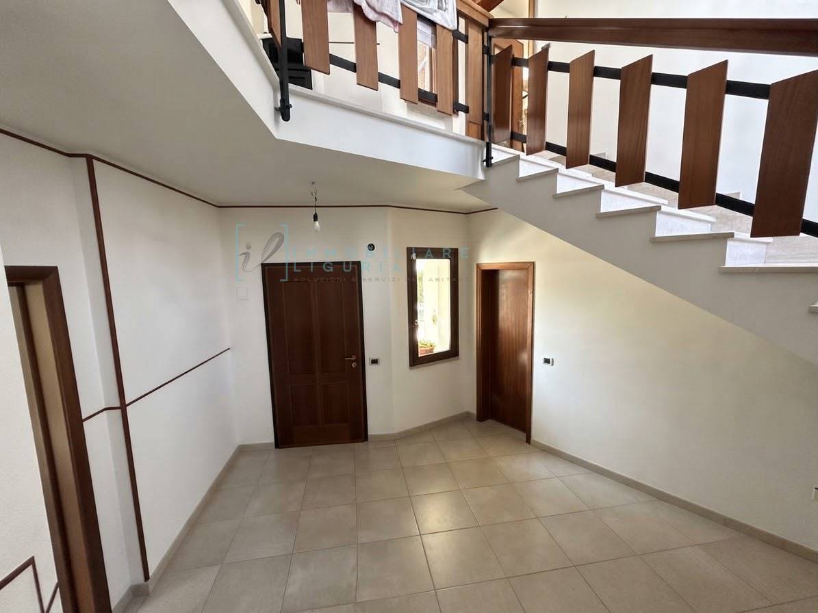 Villa in vendita a Albenga, Bastia