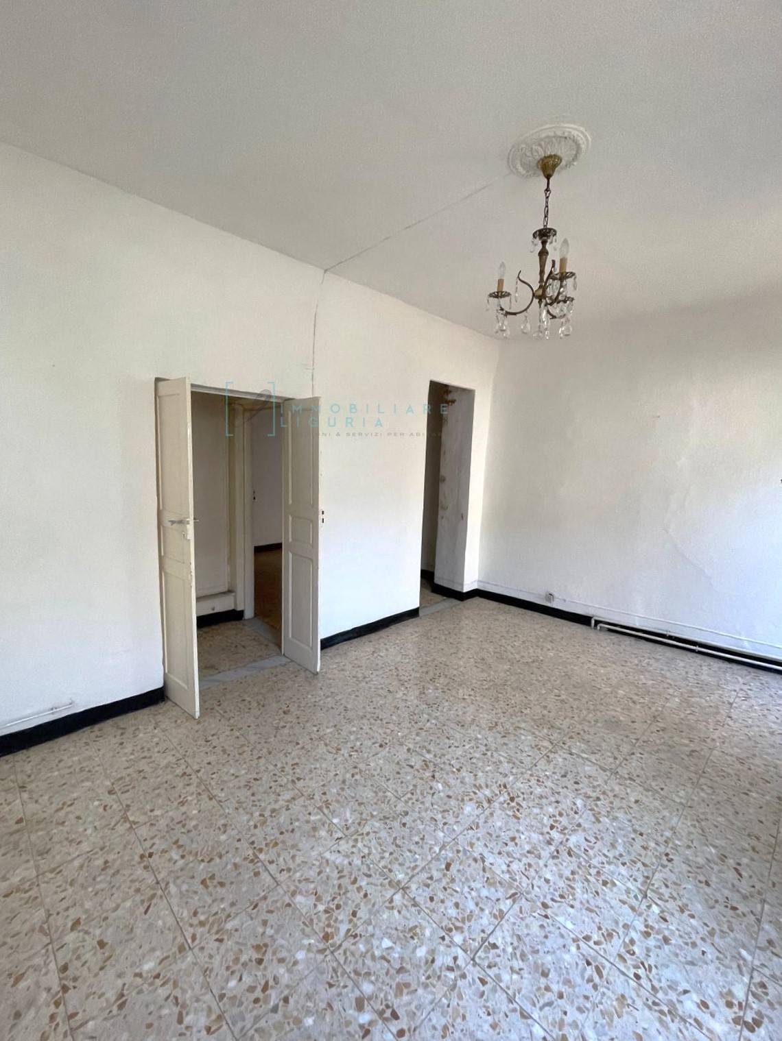 Porzione di Casa in vendita a Pontedassio, Villa Viani