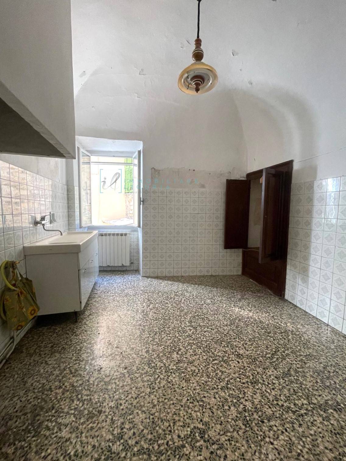 Porzione di Casa in vendita a Pontedassio, Villa Viani