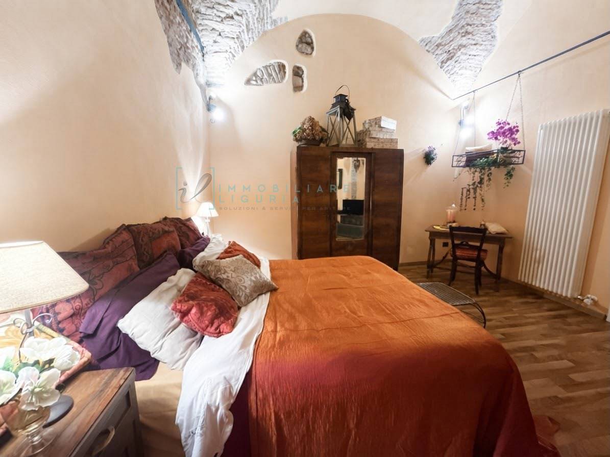Appartamento in affitto a Albenga, Centro Storico