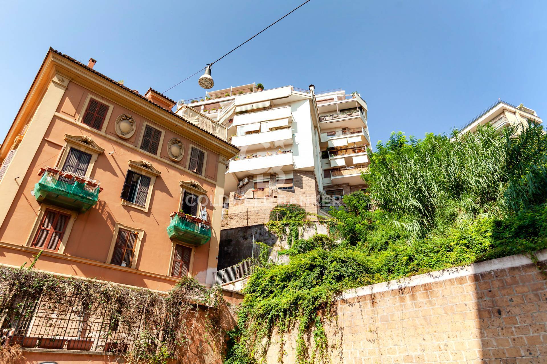 2 locali in vendita a Roma, Monteverde