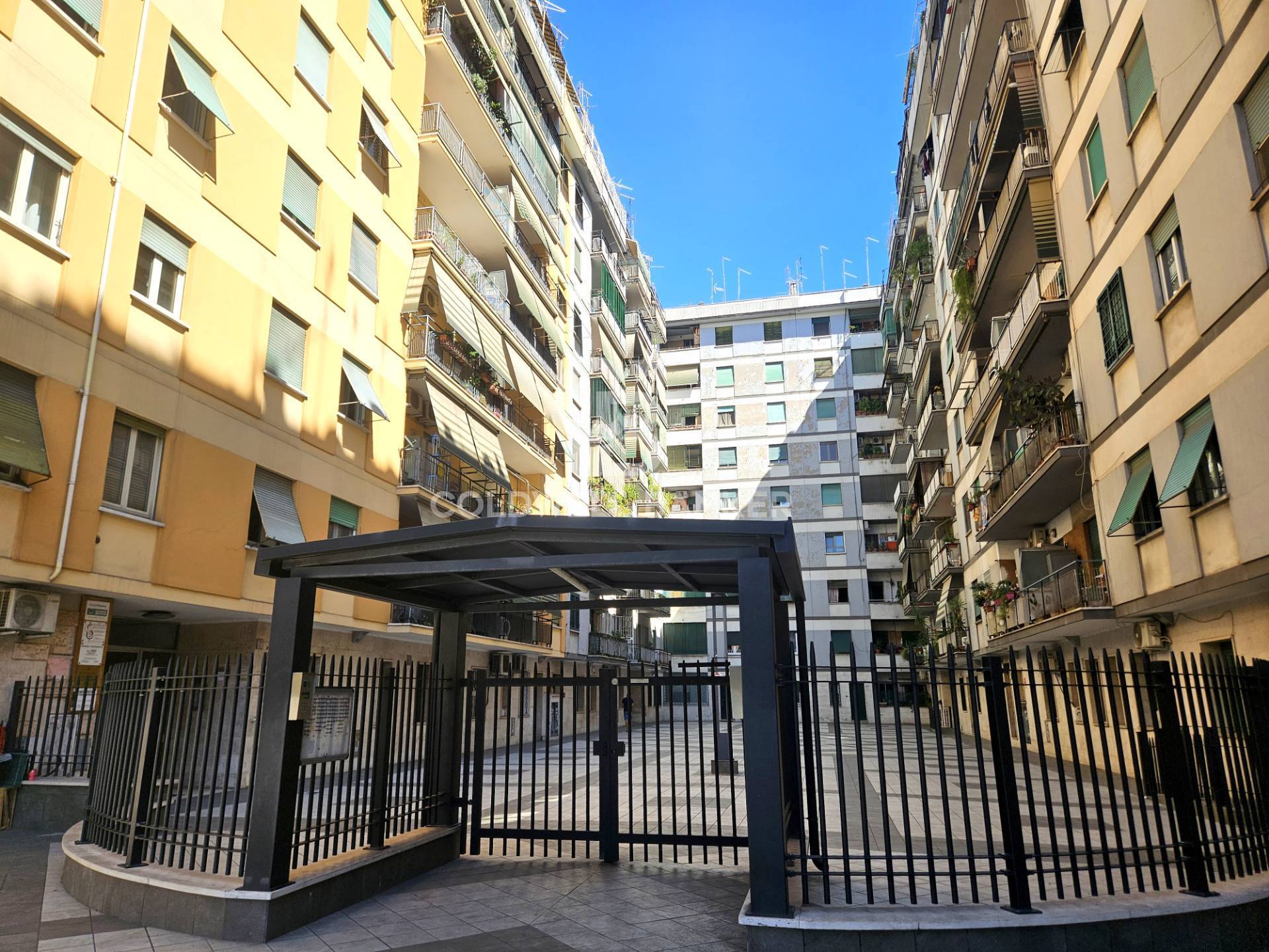 2 locali in vendita a Roma, Marconi