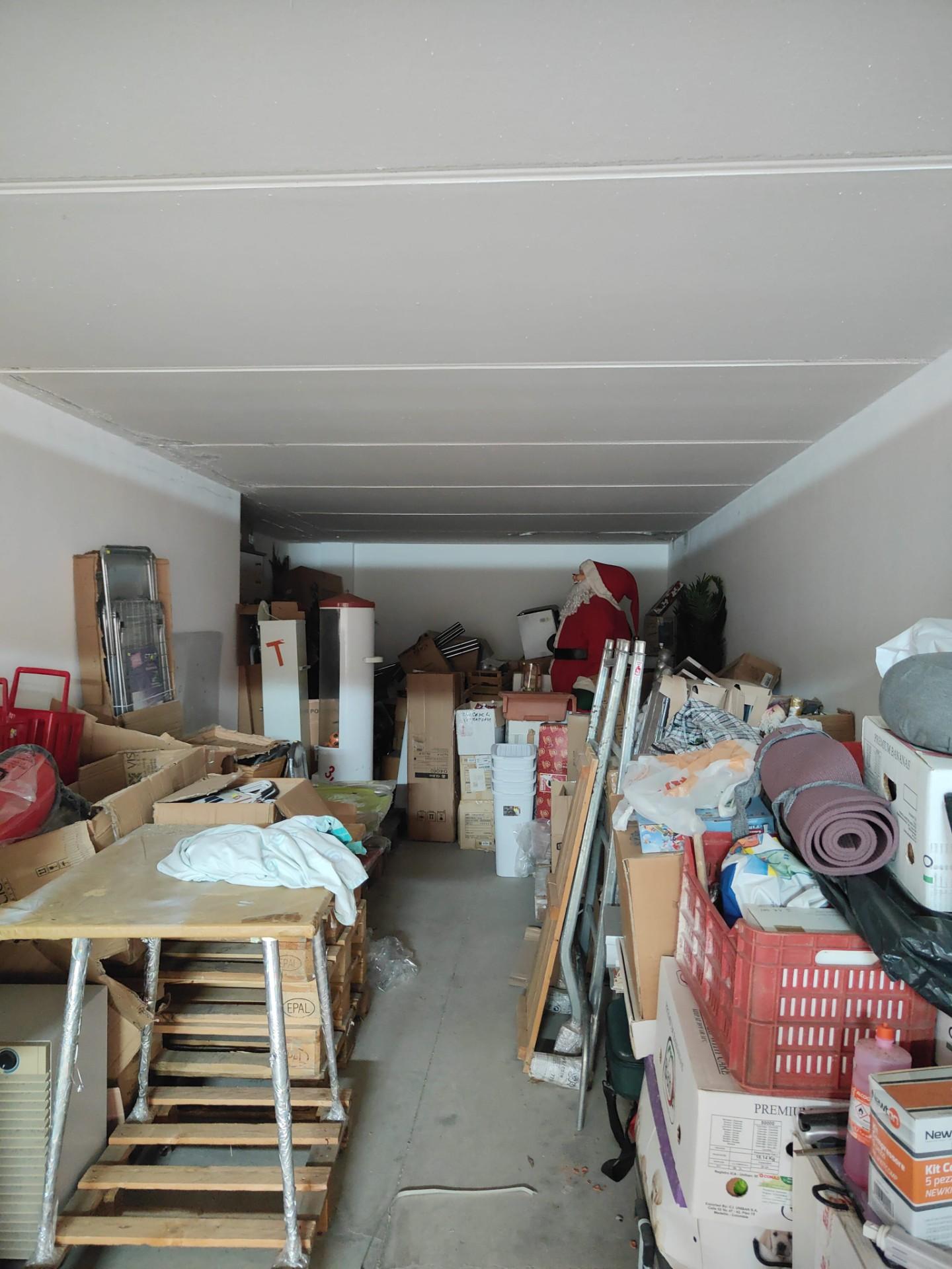 Box/Garage 31mq in vendita a San Vincenzo