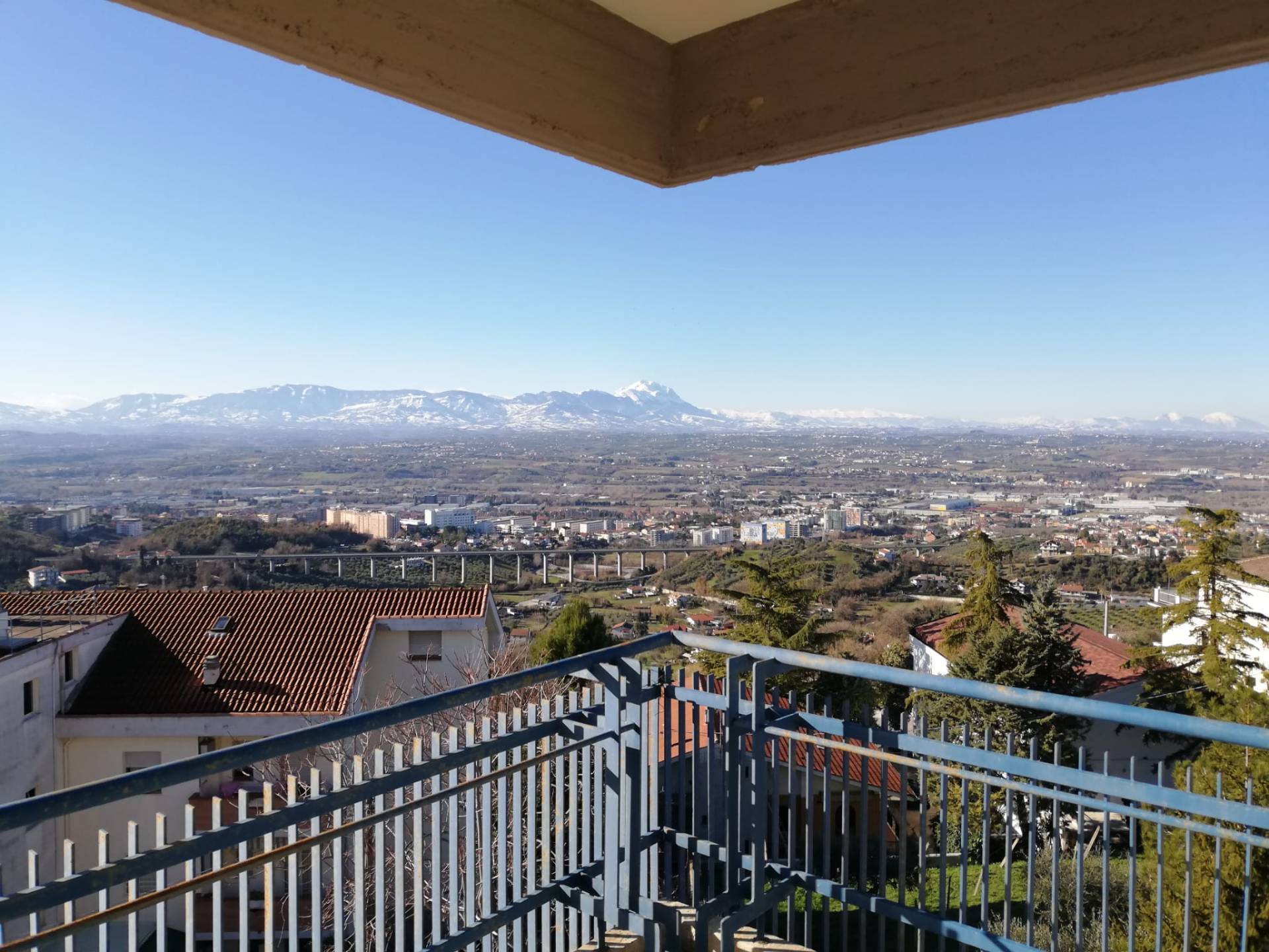 Appartamento in vendita a Chieti, Periferia