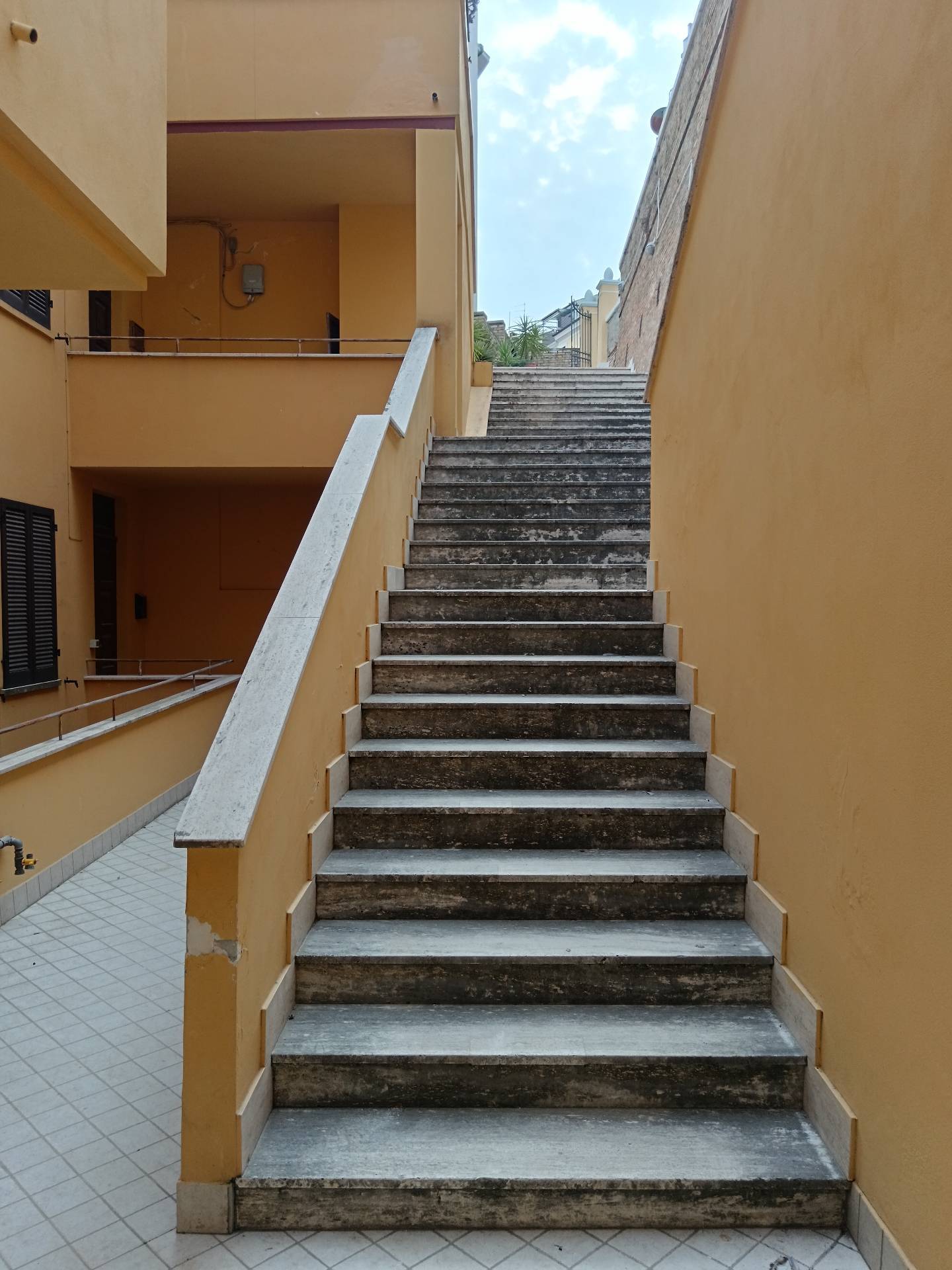 Appartamento in vendita a Chieti, Centro storico