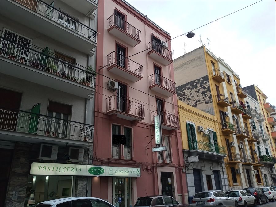 Trilocale in vendita in via crisanzio 158, Bari