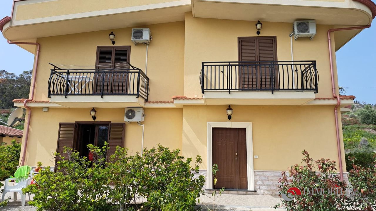 Villa in vendita a Bova Marina