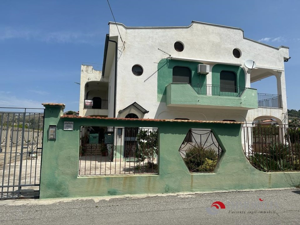 Quadrilocale vista mare a Melito di Porto Salvo