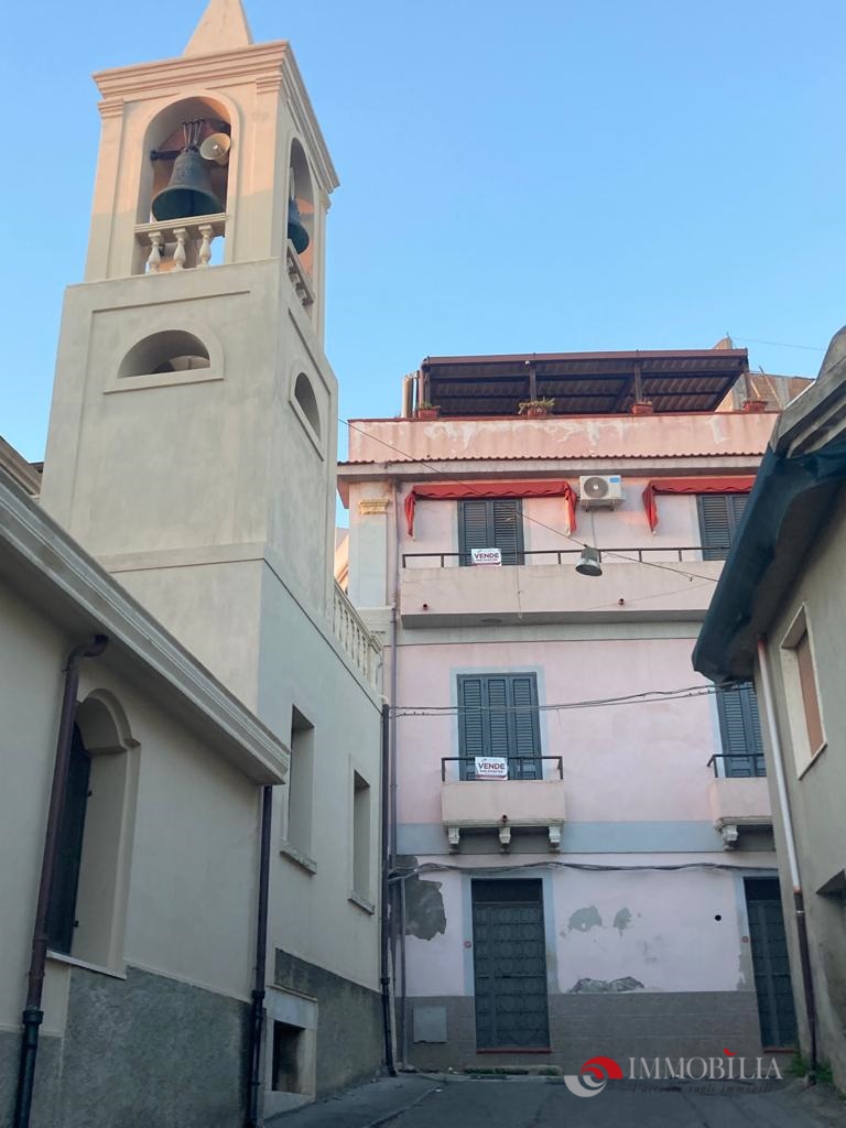 Stabile/Palazzo in vendita a Melito di Porto Salvo