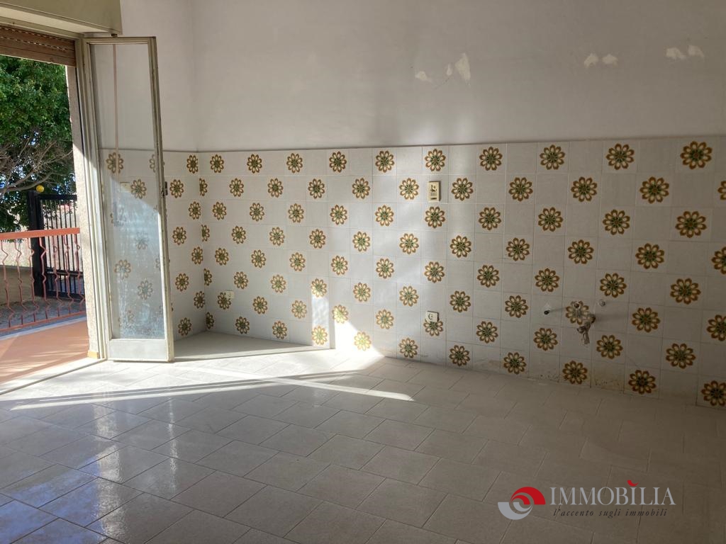 Quadrilocale in vendita a Montebello Ionico