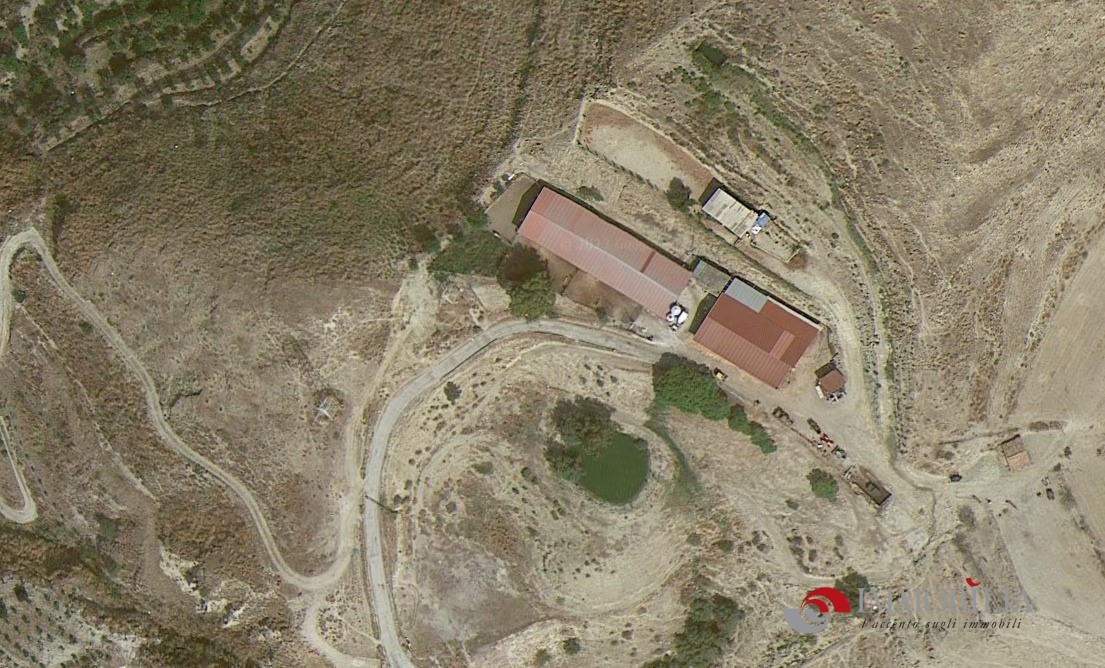 Locale commerciale in vendita, Melito di Porto Salvo pentedattilo