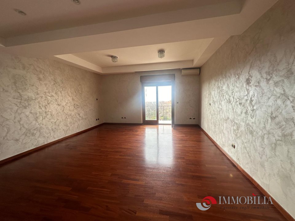 Quadrilocale in affitto a Melito di Porto Salvo