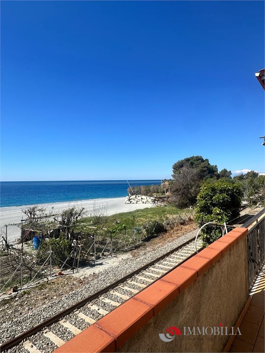 Trilocale vista mare a San Lorenzo