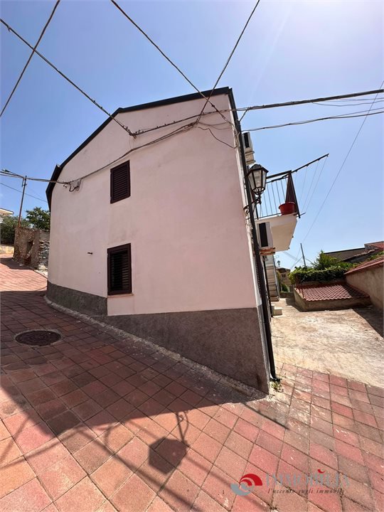 Casa indipendente in vendita a Melito di Porto Salvo