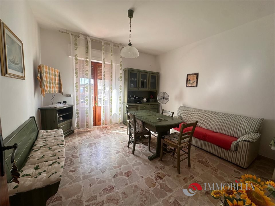 Quadrilocale in vendita a Melito di Porto Salvo
