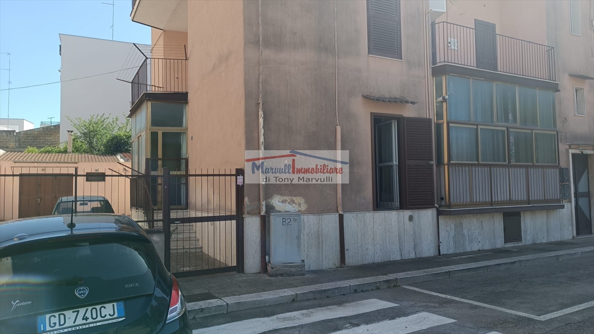 Quadrilocale con box in via goffredo mameli, Cassano delle Murge