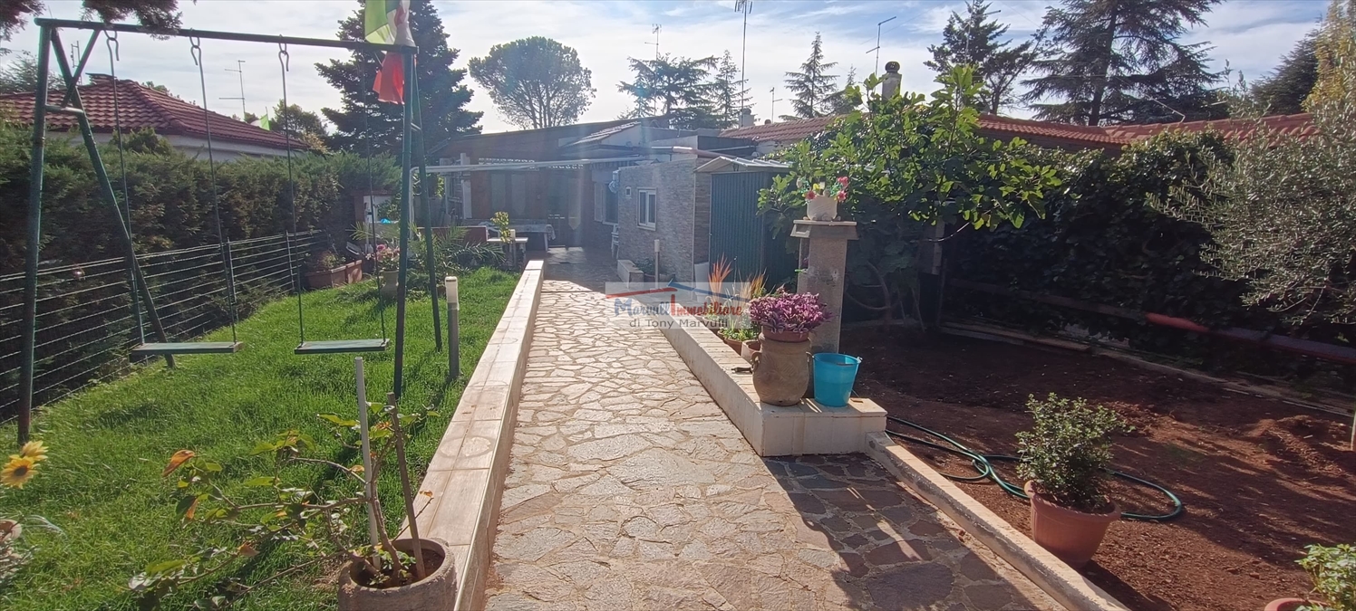 Villa con giardino in fra diavolo, Cassano delle Murge