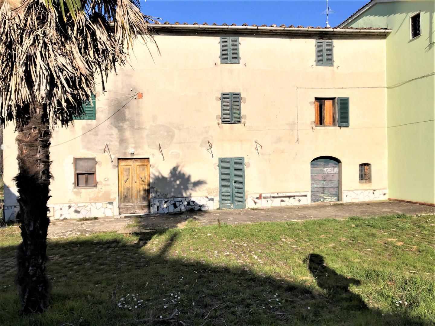 Casa indipendente da ristrutturare, Castelfranco di Sotto orentano