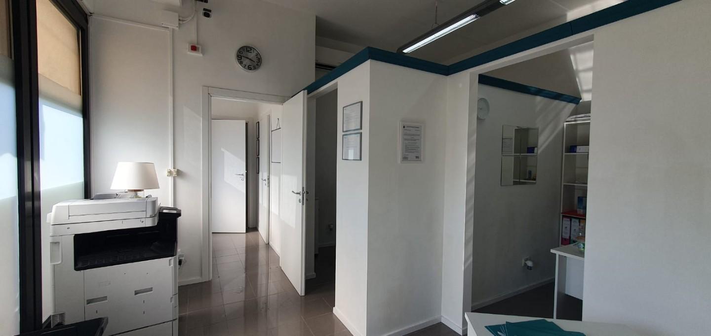 Locale commerciale in vendita a Porcari