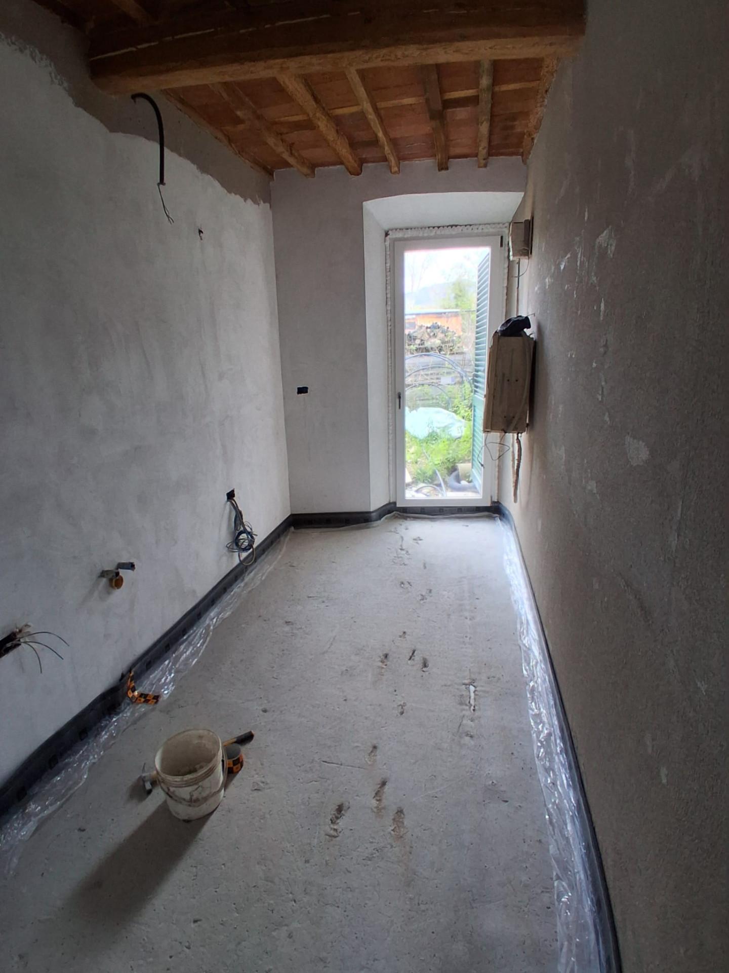 Quadrilocale nuovo, Capannori camigliano