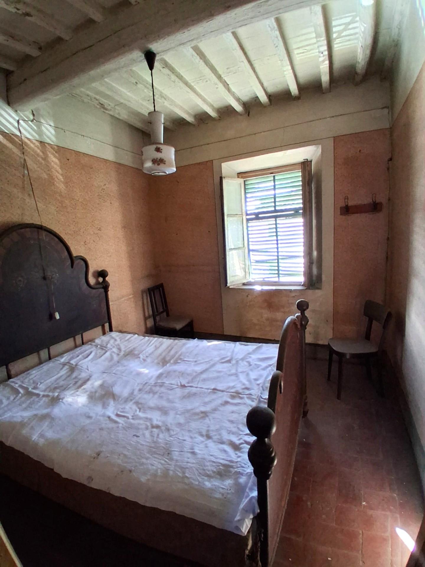 Casa indipendente da ristrutturare a Capannori