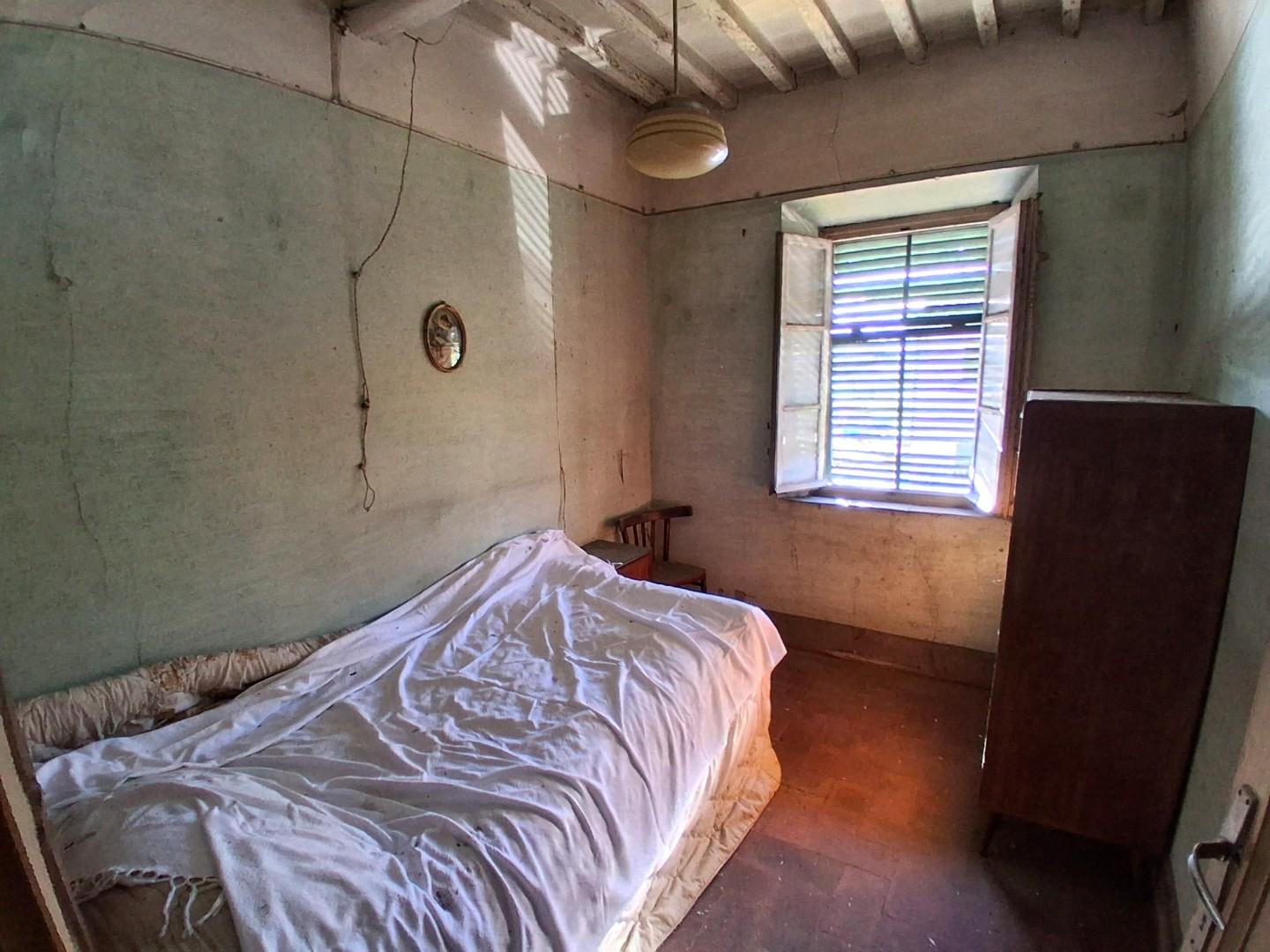 Casa indipendente da ristrutturare a Capannori