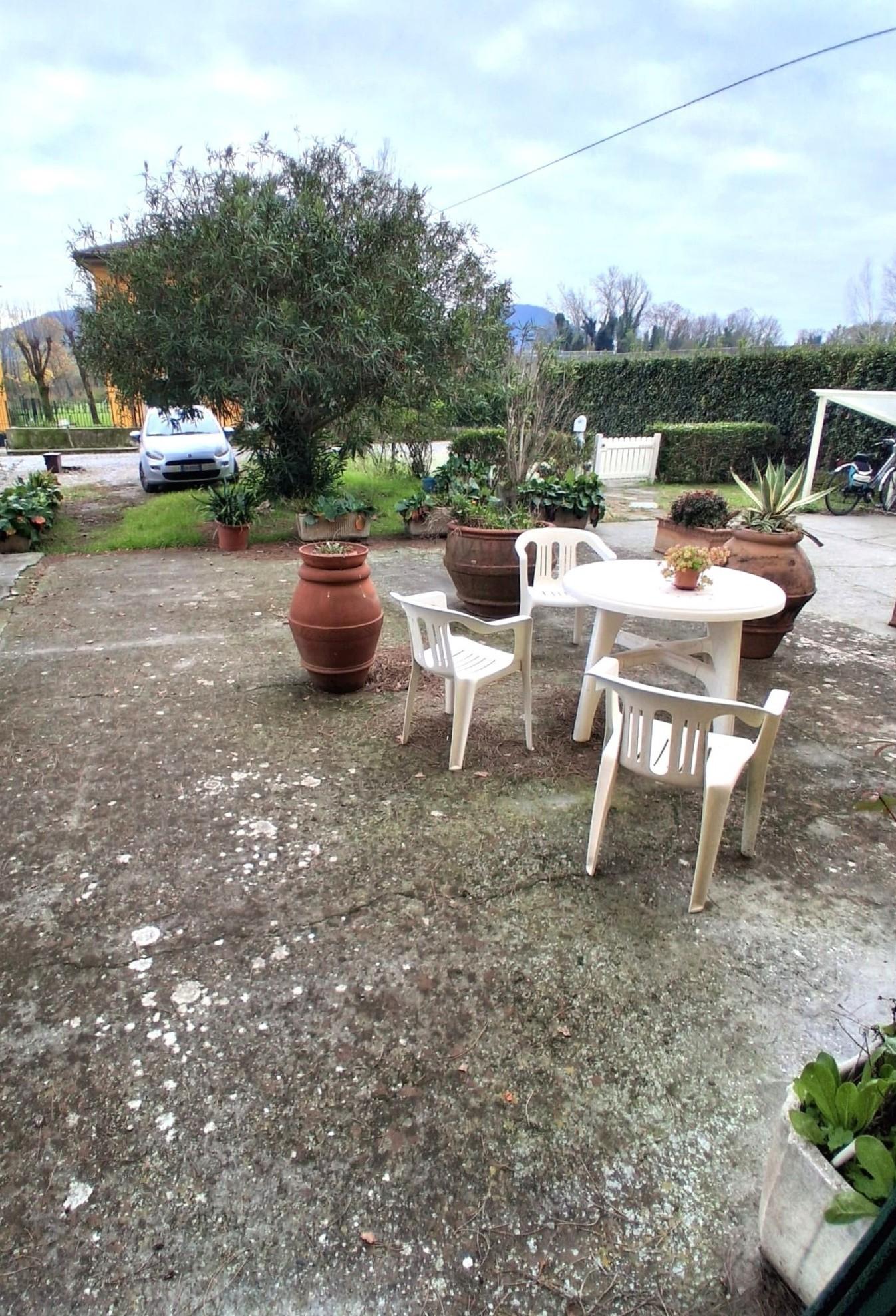 Casa indipendente con giardino, Lucca santa maria a colle