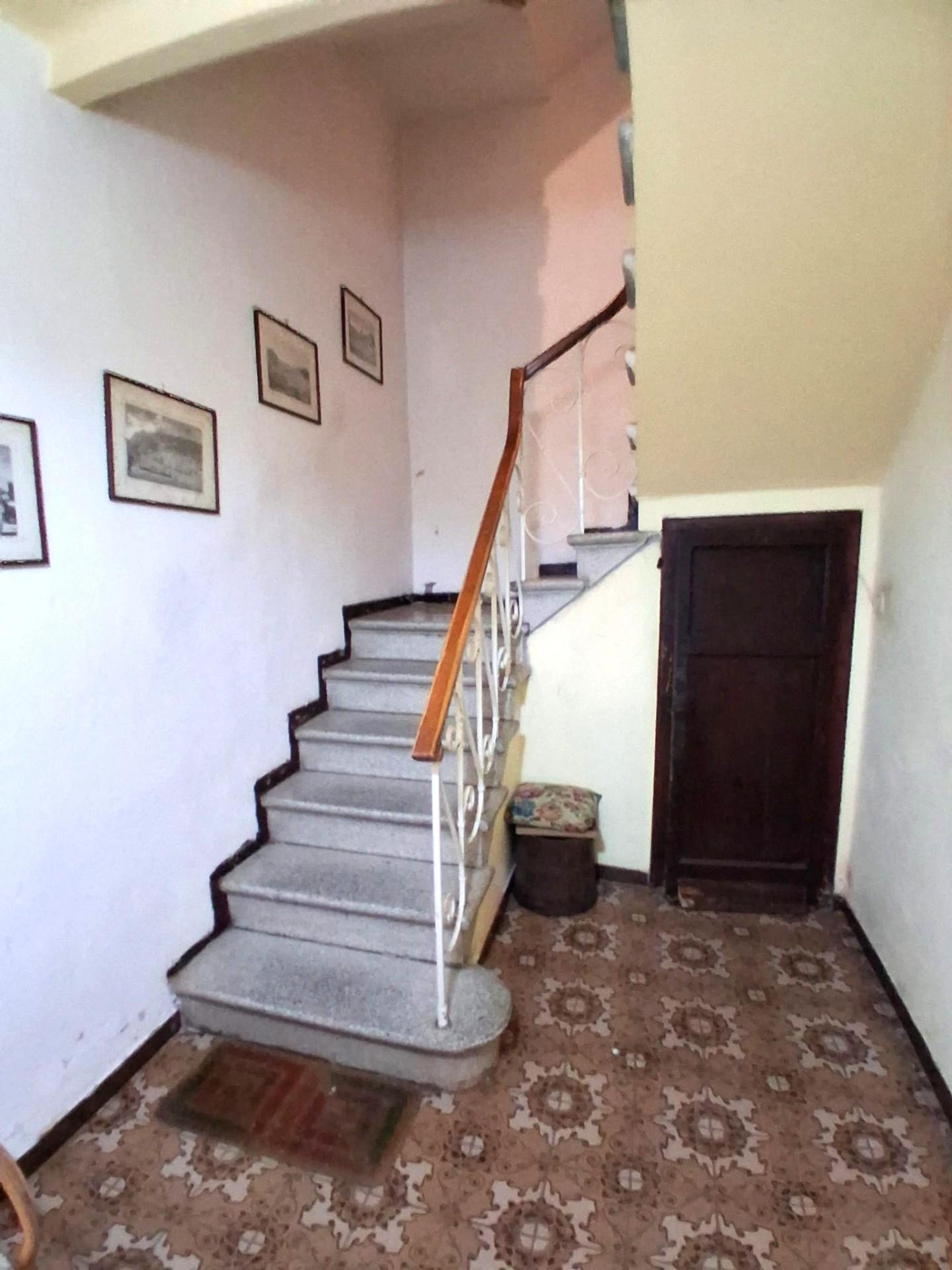 Casa indipendente con giardino, Lucca santa maria a colle