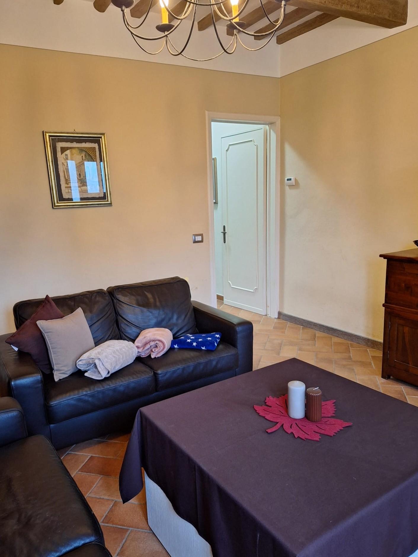 Casa indipendente con giardino, Capannori marlia