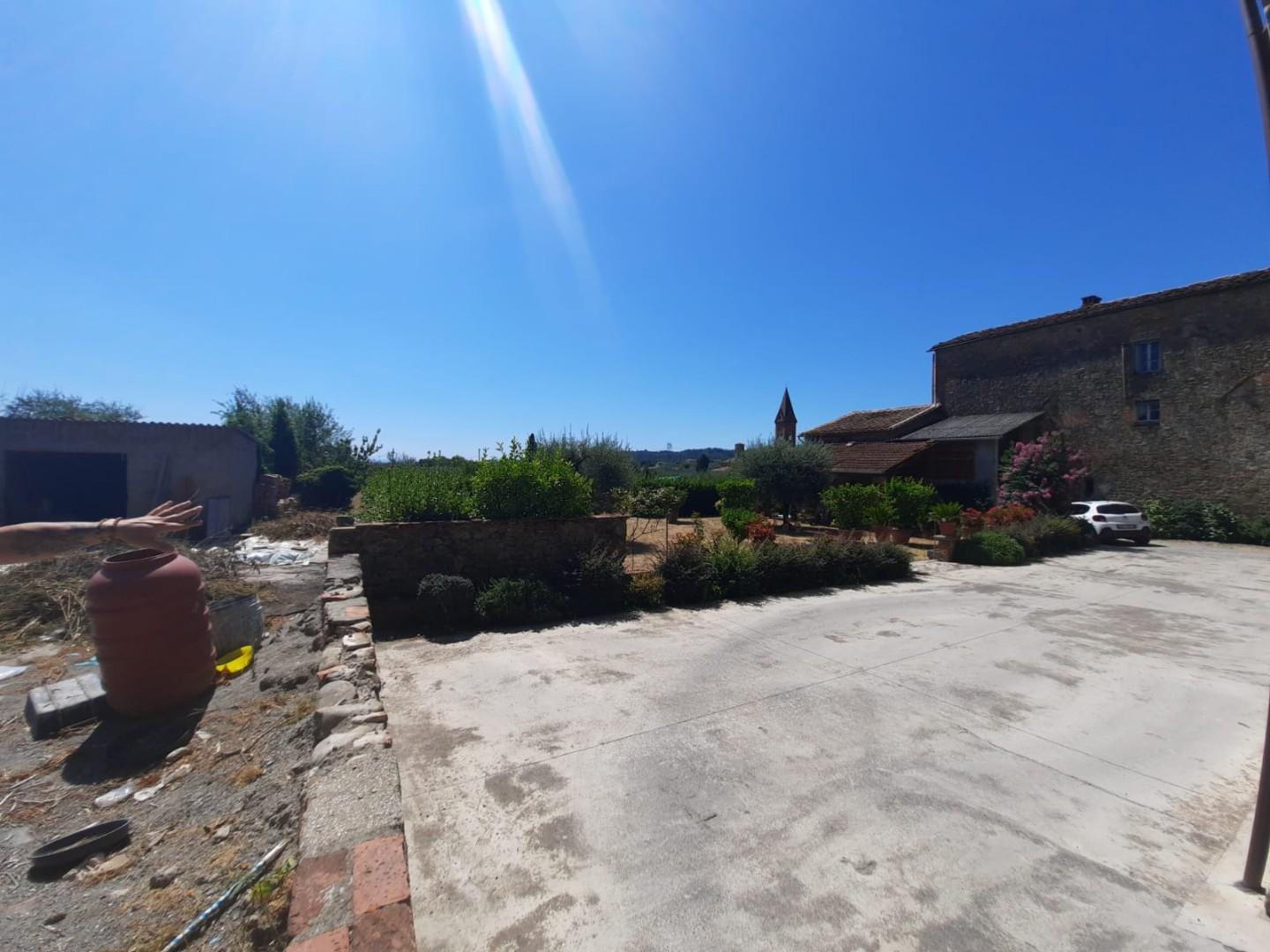 Casa indipendente nuova, Pescia veneri