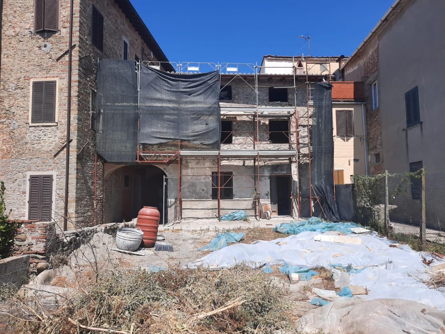 Casa indipendente nuova, Pescia veneri