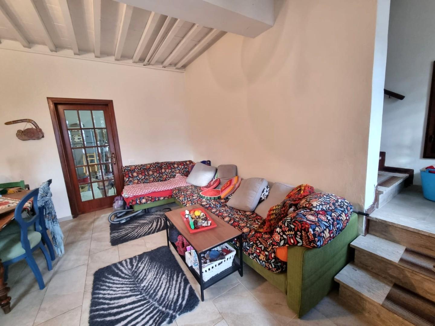 Casa indipendente con giardino, Porcari padule