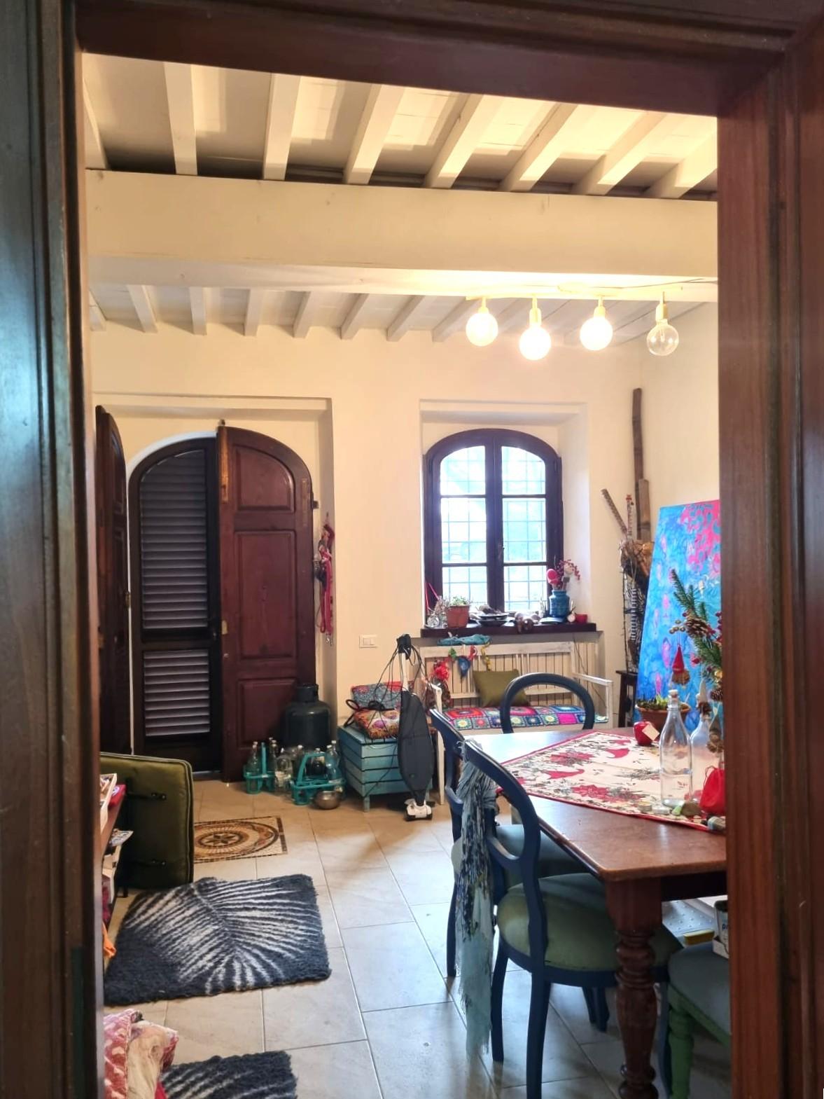 Casa indipendente con giardino, Porcari padule