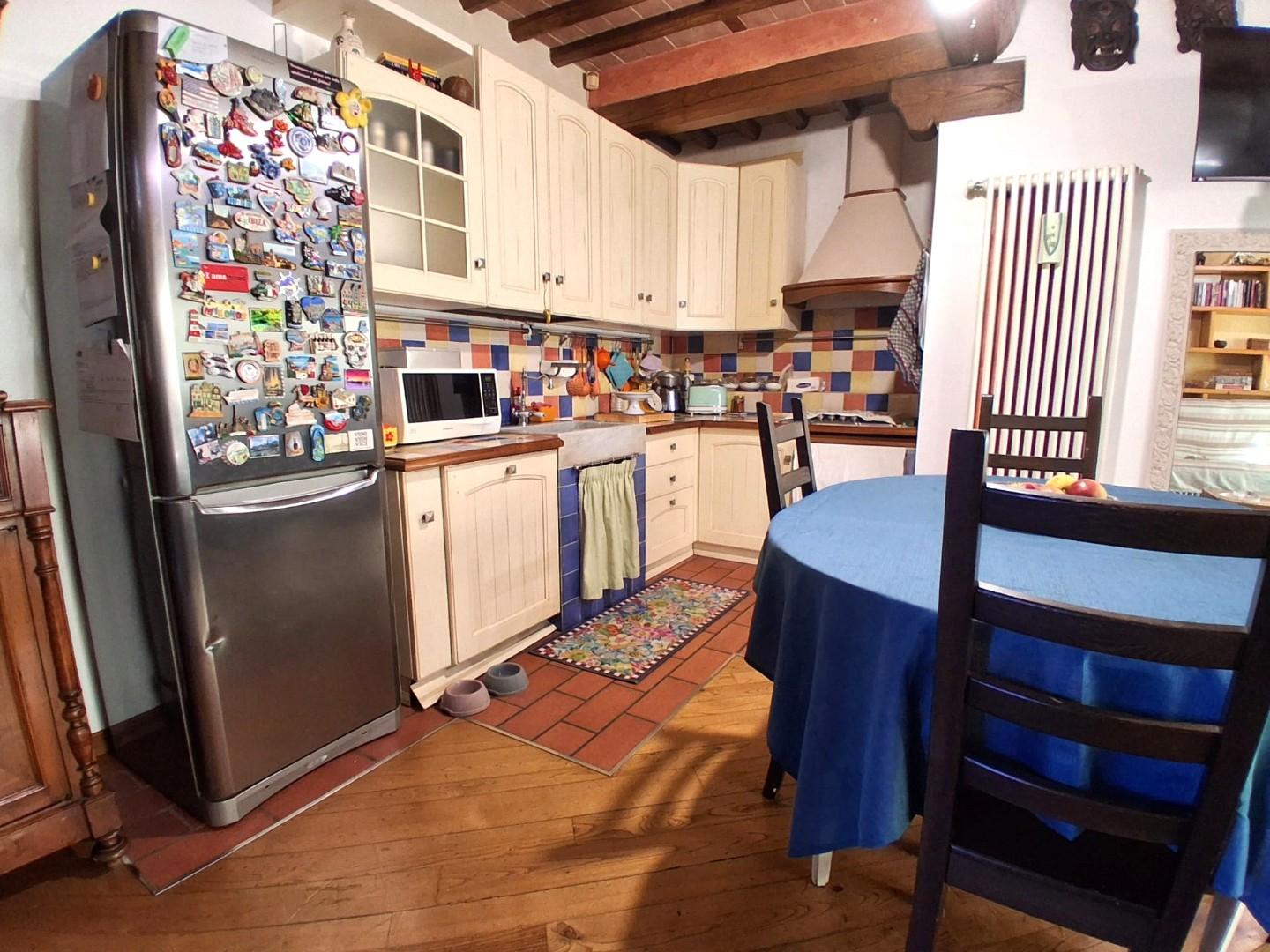 Casa indipendente con giardino, Capannori badia di cantignano