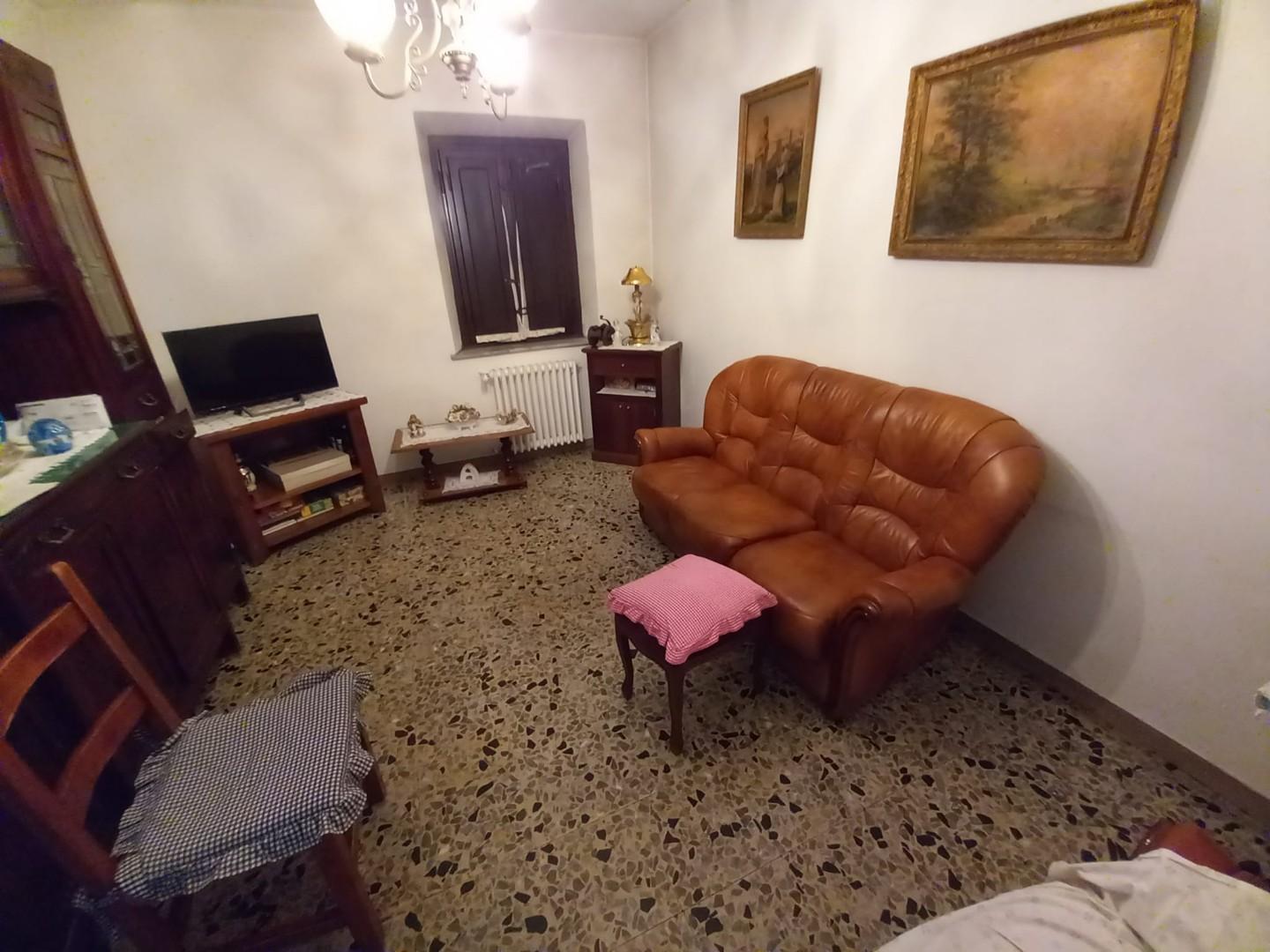 Casa indipendente con terrazzo, Capannori zone